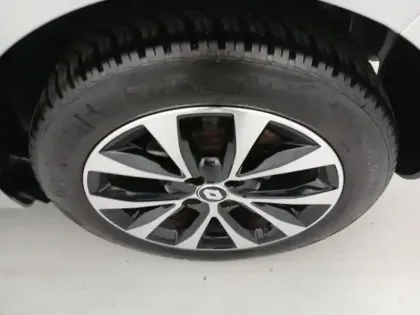 Photo 8 Renault Clio Gén. V (BJA) Ph1 NG Techno 5