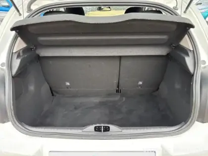 Photo 5 Citroën C3  1.5 BlueHDi 100ch S&S Feel E6.d