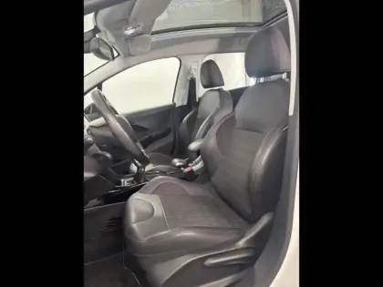 Photo 9 Peugeot 2008  1.2 PureTech 110ch GT Line S&S