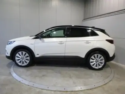Photo 7 Opel Grandland X  Hybrid4 300ch Ultimate
