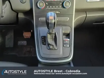 Photo 8 Renault Scenic Grand  1.3 TCe 140ch Evolution EDC 7 places