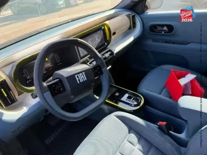 Photo 14 Fiat Panda Grande  1.2 Hybrid Turbo 110ch La Prima eDCT6
