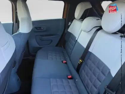 Photo 10 Fiat Panda Grande  1.2 Hybrid Turbo 110ch La Prima eDCT6