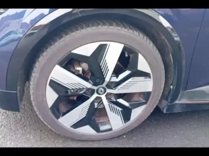 Photo 8 Renault Megane  E-Tech Electric EV60 220ch Techno optimum charge