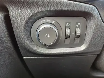 Photo 46 Opel Corsa  1.2 75 ch BVM5