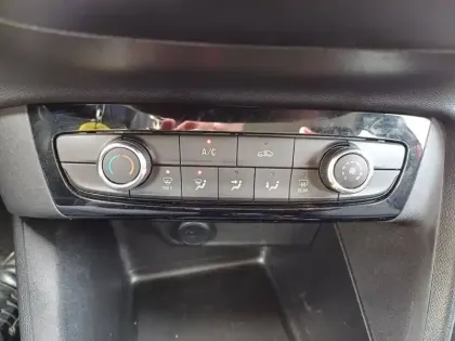 Photo 40 Opel Corsa  1.2 75 ch BVM5