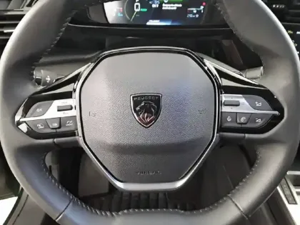 Photo 8 Peugeot 308  PHEV 180 e-EAT8