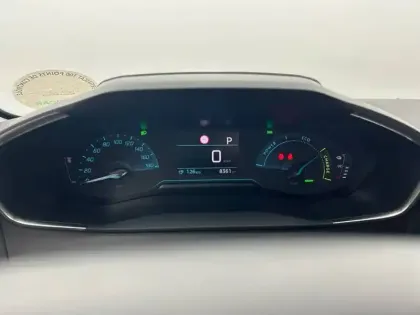 Photo 42 Peugeot 208  Electrique 50 kWh 136ch