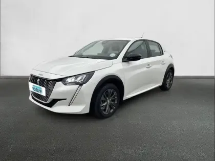 Photo 33 Peugeot 208  Electrique 50 kWh 136ch