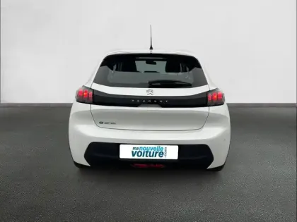 Photo 70 Peugeot 208  Electrique 50 kWh 136ch