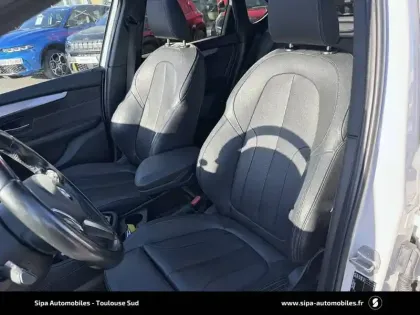 Photo 16 BMW Serie 2 Active Tourer 218d xDrive 150 ch