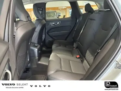 Photo 7 Volvo Xc60  T6 AWD Hybride rechargeable 253 ch+145 ch Geartronic 8