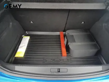 Photo 5 Peugeot 208 Gén. II Ph1 NG GT 5