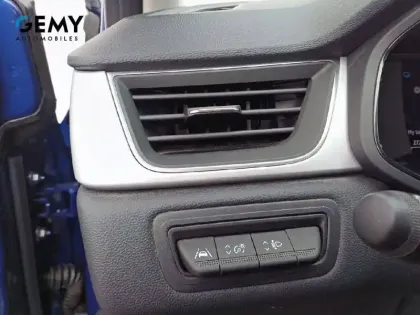 Photo 15 Renault Captur  E-Tech full hybrid 145