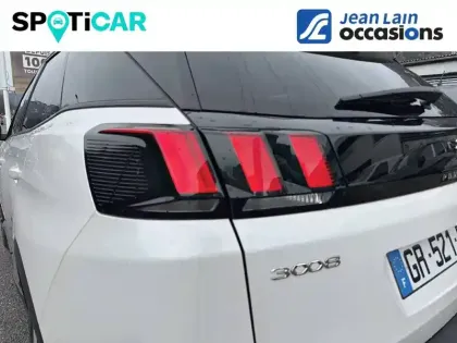 Photo 16 Peugeot 3008  PureTech 130ch S&S BVM6