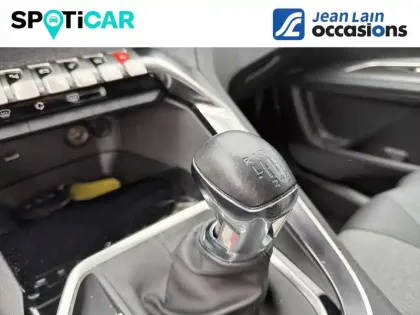 Photo 13 Peugeot 3008  PureTech 130ch S&S BVM6