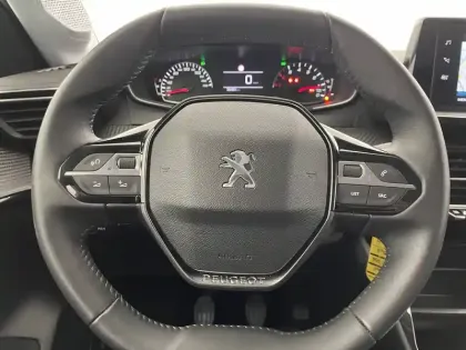 Photo 22 Peugeot 208  PureTech 75 S&S BVM5