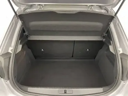 Photo 44 Peugeot 208 Gén. II Ph1 NG Style 5