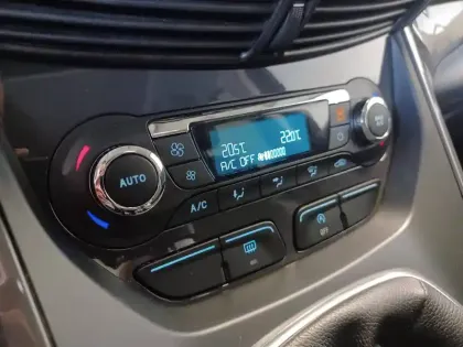 Photo 32 Ford Kuga  2.0 TDCi 150 S&S 4x4