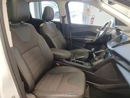 Photo 13 Ford Kuga  2.0 TDCi 150 S&S 4x4