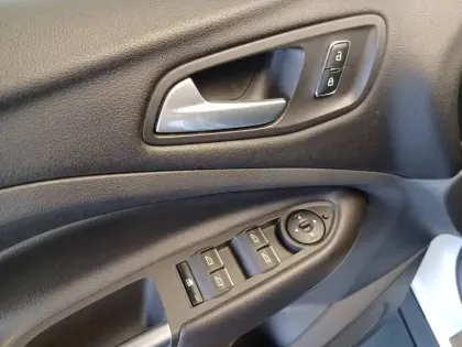 Photo 11 Ford Kuga  2.0 TDCi 150 S&S 4x4