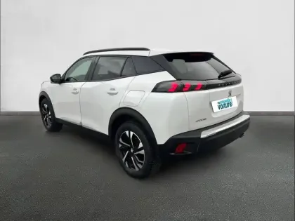 Photo 72 Peugeot 2008  BlueHDi 130 S&S EAT8