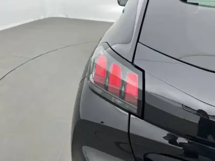 Photo 16 Peugeot 208  Electrique 50 kWh 136ch