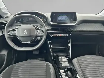 Photo 7 Peugeot 208  Electrique 50 kWh 136ch