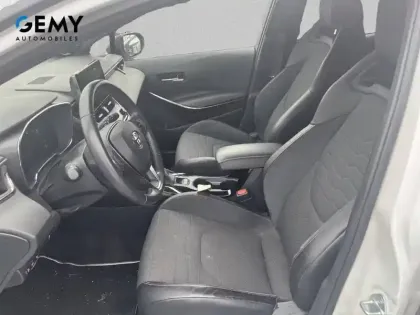 Photo 46 Toyota Corolla  Hybride 122h