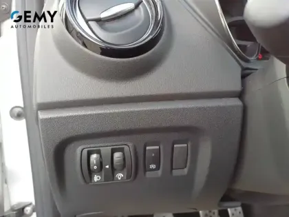 Photo 16 Renault Captur  TCe 90 - 19