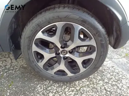 Photo 10 Renault Captur  TCe 90 - 19