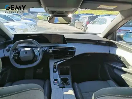 Photo 38 Peugeot 3008  Hybrid 136 e-DCS6