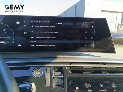 Photo 86 Peugeot 3008  Hybrid 136 e-DCS6