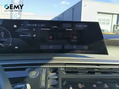 Photo 81 Peugeot 3008  Hybrid 136 e-DCS6