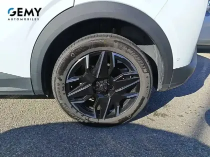 Photo 10 Peugeot 3008  Hybrid 136 e-DCS6