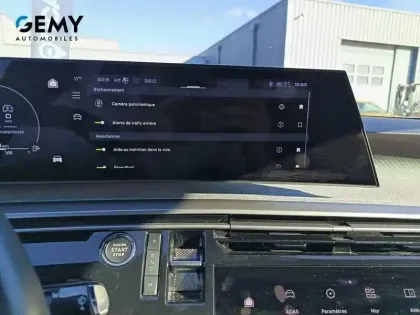 Photo 54 Peugeot 3008  Hybrid 136 e-DCS6