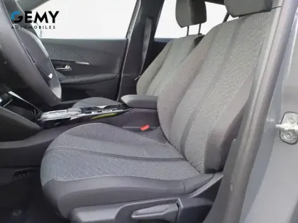 Photo 8 Peugeot 2008  Hybrid 145 e-DCS6