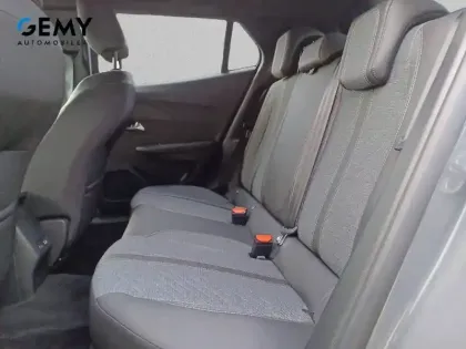 Photo 9 Peugeot 2008  Hybrid 145 e-DCS6