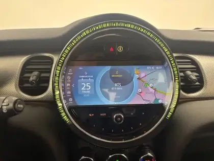 Photo 25 Mini Mini Hatch 3 Portes Cooper SE 184 ch