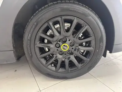 Photo 10 Mini Mini Hatch 3 Portes Cooper SE 184 ch