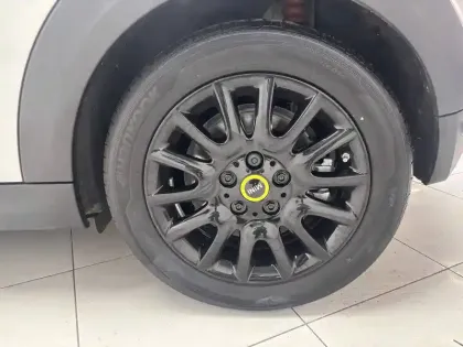 Photo 9 Mini Mini Hatch 3 Portes Cooper SE 184 ch