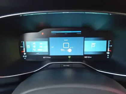 Photo 70 Citroën C5 aircross  Hybride Rechargeable 225 e-EAT8