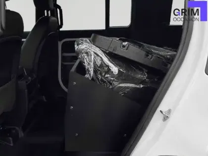 Photo 30 Land rover Defender  110 D300 MHEV BVA8 X-Dynamic