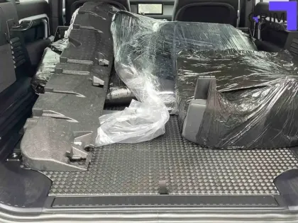 Photo 31 Land rover Defender  110 D300 MHEV BVA8 X-Dynamic