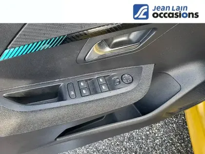 Photo 58 Peugeot 208  PureTech 100 S&S BVM6