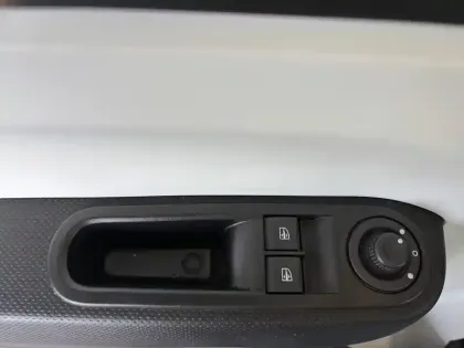 Photo 19 Renault Twingo  III SCe 65 - 21