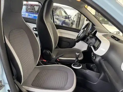 Photo 8 Renault Twingo  III SCe 65 - 21