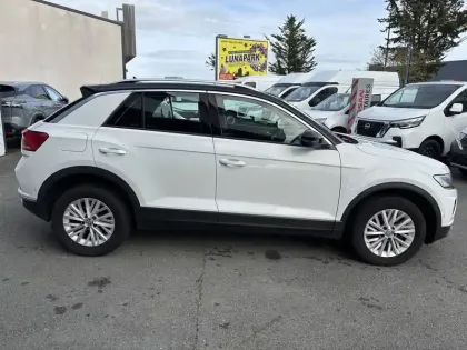 Photo 5 Volkswagen T-roc  1.0 TSI 115 Start/Stop BVM6