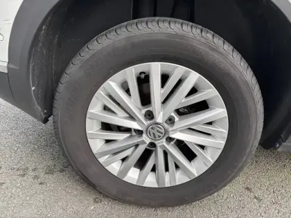 Photo 9 Volkswagen T-roc  1.0 TSI 115 Start/Stop BVM6