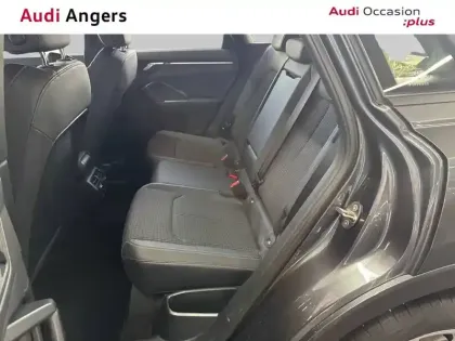 Photo 10 Audi Q3  45 TFSIe 245 ch S tronic 6